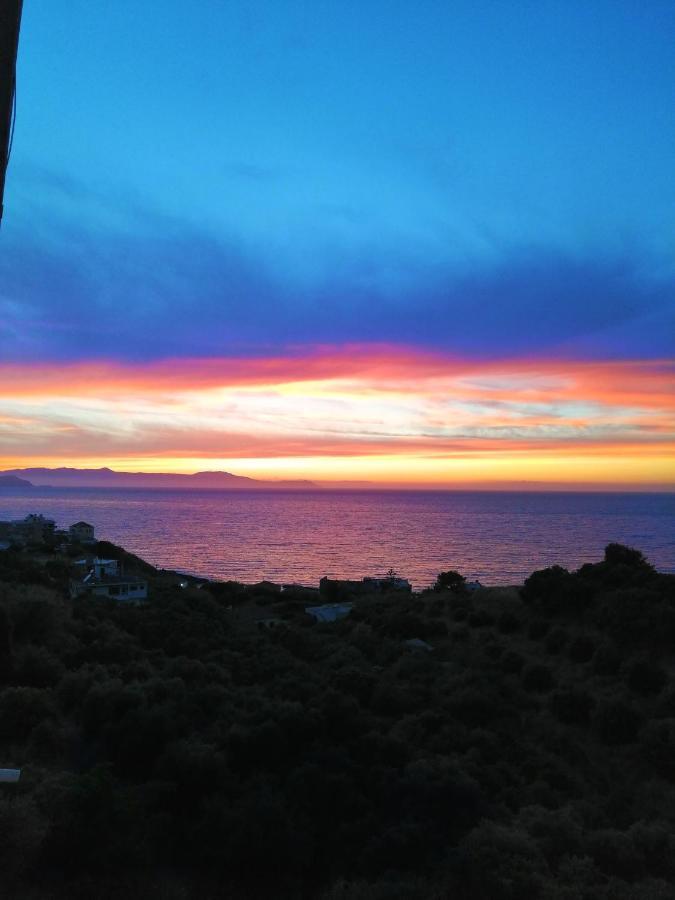 Dreamy View Inn Chrissi Akti Chania Exterior foto
