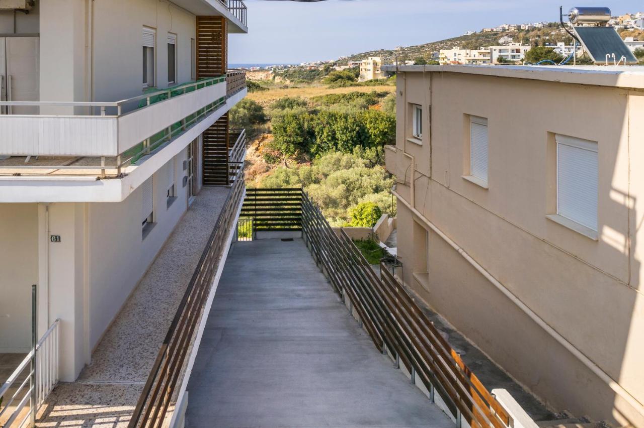 Dreamy View Inn Chrissi Akti Chania Exterior foto
