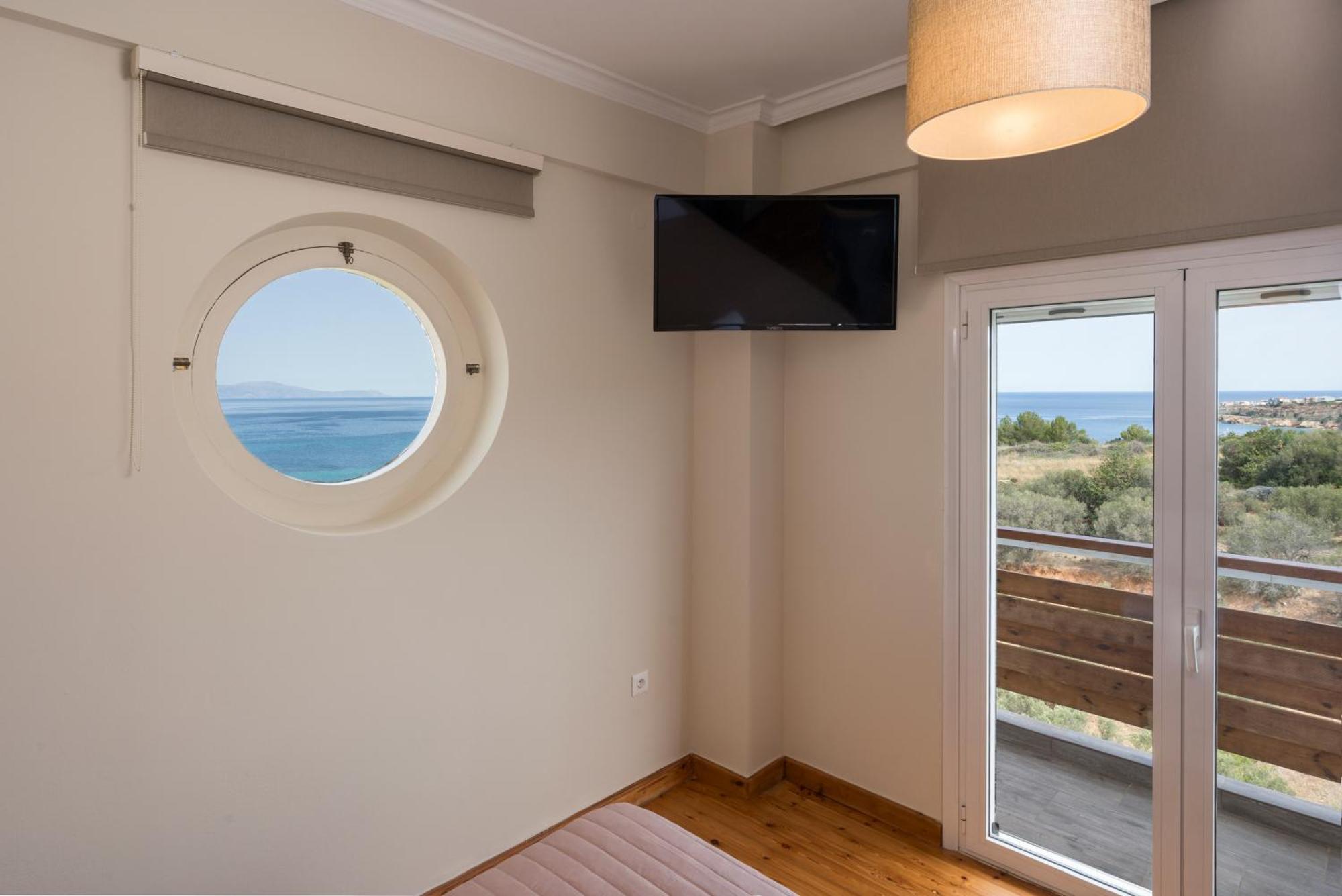 Dreamy View Inn Chrissi Akti Chania Exterior foto